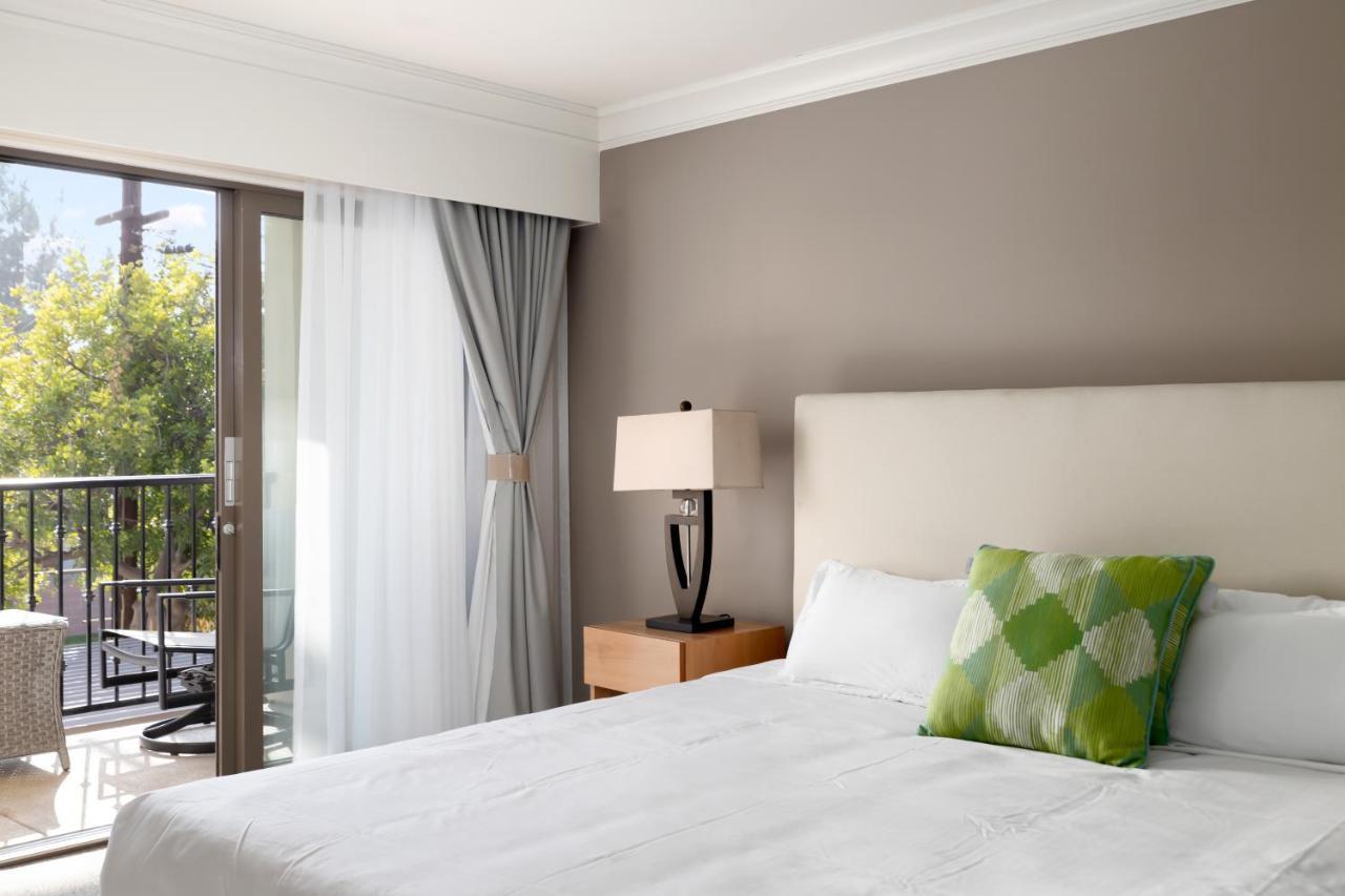 Hotel Huntington Duarte Exterior photo